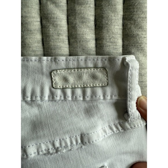 Justusa White Skinny Jeans Women's Size 27 with Distressed Legs - Picture 5 of 7